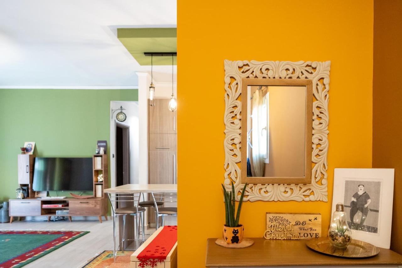 Art House Apartment Драма Екстериор снимка
