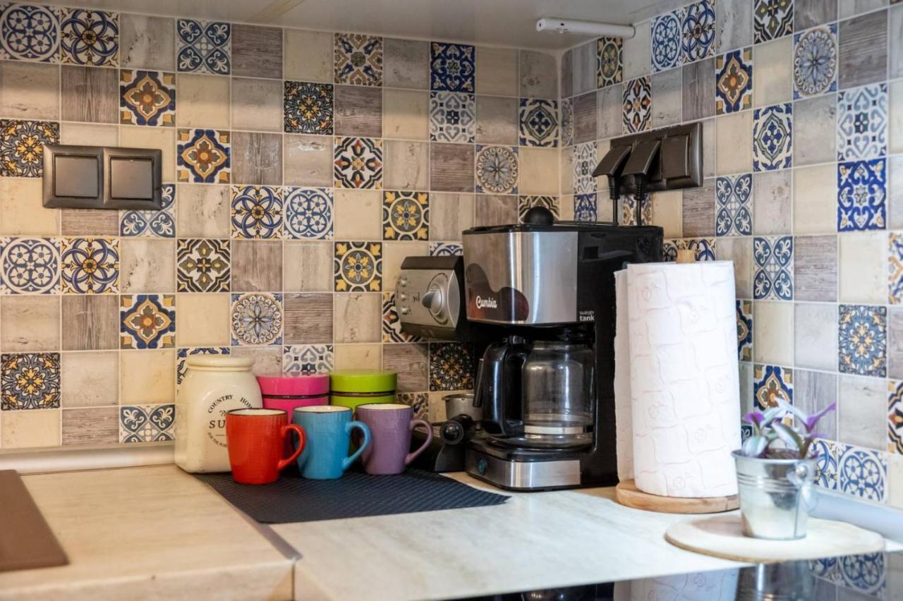 Art House Apartment Драма Екстериор снимка